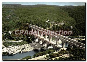 Postcard Moderne Pont du Gard