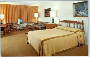 IRVINGTON, New Jersey  NJ   Roadside Interior IRVINGTON MOTOR LODGE Map Postcard