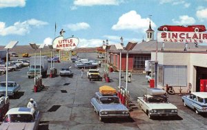 Holding's LITTLE AMERICA Roadside Gas Station Wyoming 1972 Vintage Postcard