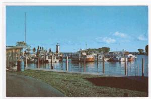 Harbor Boat Slips Fond du Lac Wisconsin postcard