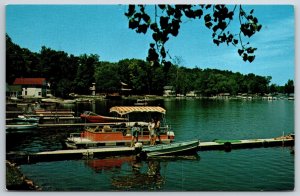 Angola Indiana~Docks & Fishing Boats @ South Shore Of Crooked Lake~Vtg Postcard