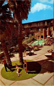 Holiday Lodge San Francisco Garden Hotel Swimming Pool Postcard VTG UNP Vintage 
