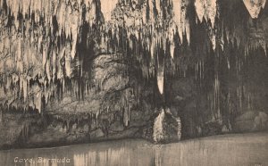Vintage Postcard Crystal And Fantasy Cave Tourist Attraction Sight Bermuda
