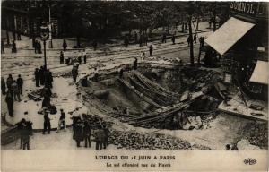 CPA L'ORAGE DU 15 JUIN a PARIS (8e) Le Sol effondré rue du Havre (199921)