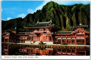 M-50668 Byodo-in Temple Valley of the Temples Oahu Hawaii