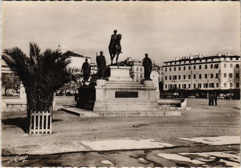 CPA Napoleon AJACCIO - La place du diamant (118400)