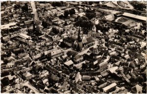 CPA Meru - Vue Aerienne - L'Eglise et la Gare (1032674)