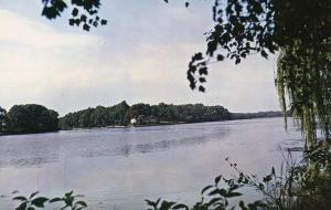 DE - Milford. Haven Lake