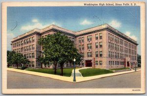 Sioux Falls South Dakota 1942 Postcard Washington High School