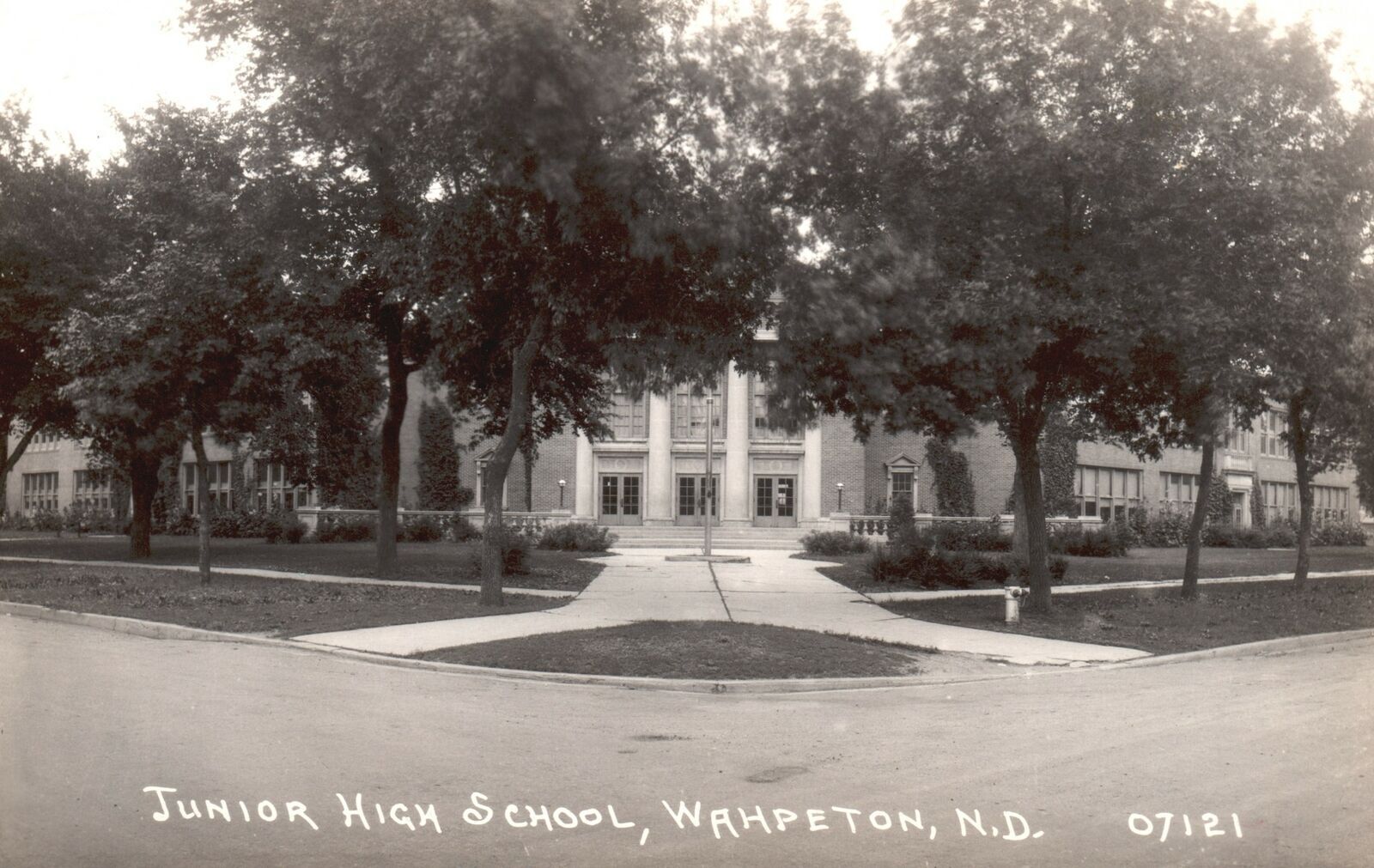 Vintage Postcard 1900's View of Junior High School Wahpeton North Dakota RPPC United States