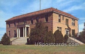 De Baca County Court House in Ft Sumner, New Mexico