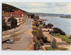 Postcard Le long des quais, Caudebec-en-Caux, France