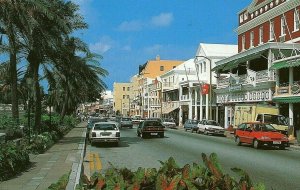 Postcard Tropical View of Front Street in Bermuda.         N4