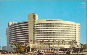 FL Miami Beach Fontainebleau Hotel