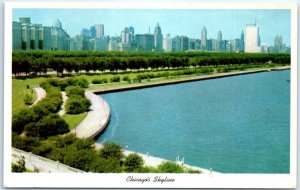 Postcard - Chicago's Skyline - Chicago, Illinois