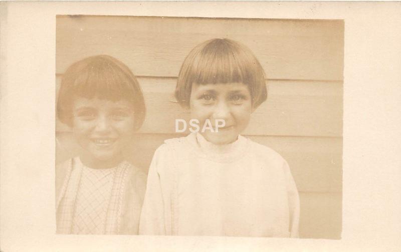 C17/ People Real Photo RPPC Postcard c1910 Smiling Kids Haircut 1