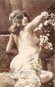 Reproduction Nude Post Card Unused 