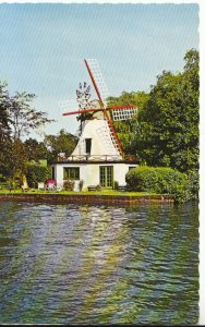 Norfolk Postcard - Mill On The River Bure - Horning - Norfolk Broads  Ref 20005A