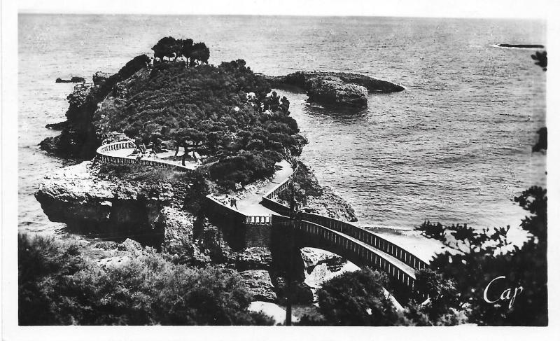 France Biarritz Le Basta Bridge CAP Vintage Postcard