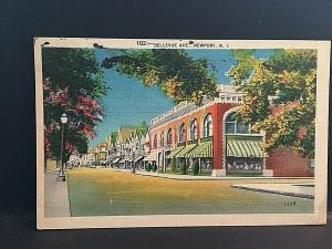 Postcard 1945 View of Bellevue Avenue in Newport, RI.  T4