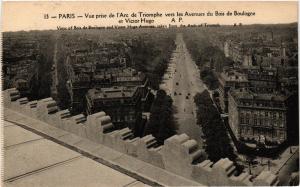 CPA Paris 16e Paris-Vue prise de l'Arc de Triomphe, Bois de Boulogne (313090)