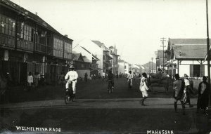 indonesia, CELEBES SULAWESI MAKASSAR, Wilhelminakade, Bike (1920s) RPPC Postcard