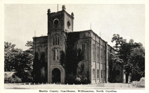 Vintage Postcard Martin County Courthouse Building Williamston North Carolina