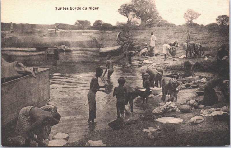 Nigeria Sur Les Bords du Niger Vintage Postcard 09.16 