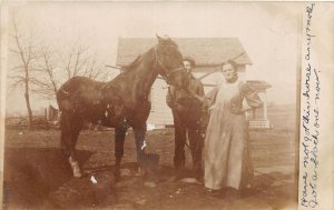 J47/ Templeton Wisconsin RPPC Postcard c1910 Farmers Horse Home 246