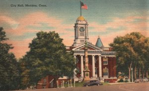 Meriden Connecticut, City Hall Building Flag Street View, Vintage Postcard c1930