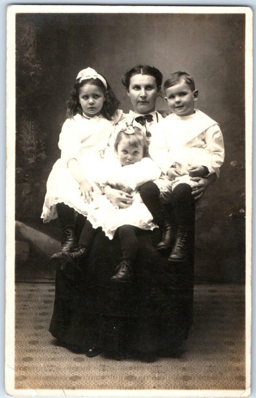 x3 LOT c1910s Women & Children RPPC Mother Grandmother Girl Kids Real Photo A176