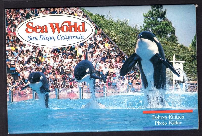 Sea World,San Diego,CA Souvenir Folder