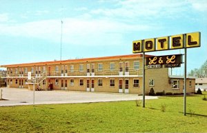 Iowa Denison The L & L Motel