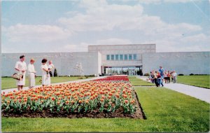 Regina Saskatchewan Museum of Natural History Flowers Children Postcard H20