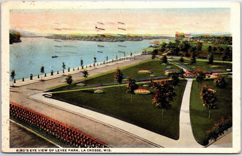 Vintage Postcard Bird's EYE View of Levee Park at LA Crosse Wisconsin