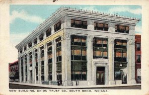 Postcard Building at Union Trust Company in South Bend, Indiana~124405