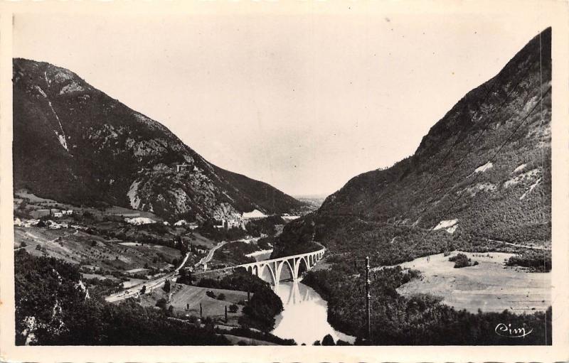 BF4304 bellegarde ain le pont de collonges fort l e france