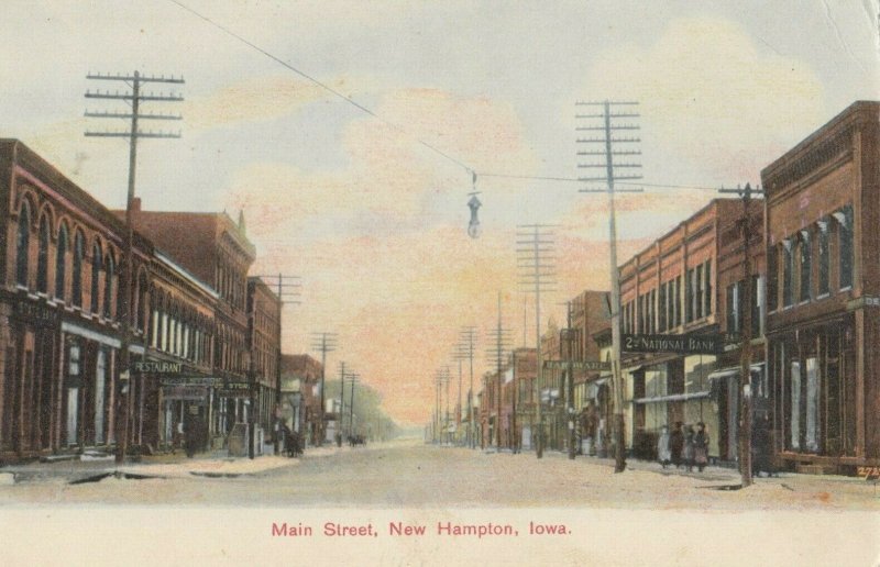 NEW HAMPTON , Iowa , 1900-10s ; Main Street