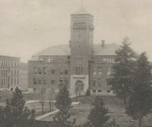 c1907 State normal school Cheney Washington training building postcard B612 