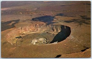 B-75276 Halemaumau Crater, Hawaii Volcanoes National Park - Hawaii