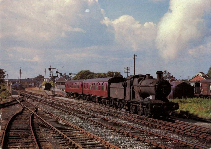 Dorset Railway Passenger Train Continental Postcard 2T7-69 