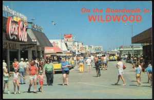 32220) New Jersey Wildwood On the Boardwalk Mid-day crowds stroll - Chrome