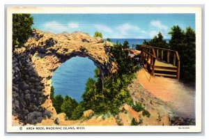 Arch Rock Mackinac Island Michigan MI UNP Linen Postcard E19