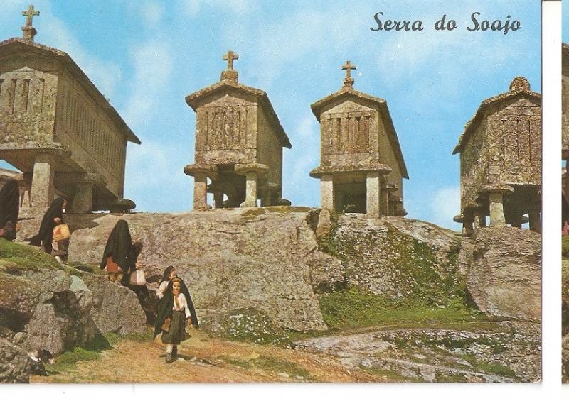 Postal 045496 : Portugal. Arcos de Valdevez. Um trecho tipico de Soajo (A And...