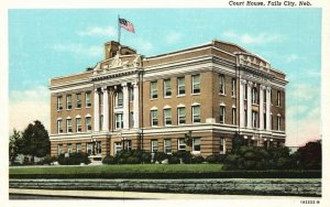 Vintage Postcard Court House Historical Building Landmark Falls City Nebraska