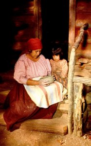 Cherokee Indian Reservation Cherokee Indian Making Pottery