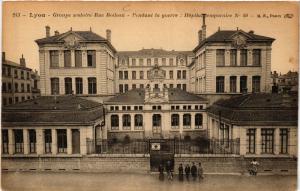 CPA LYON - Groupe scolaire Rue Boileau Pendant la Guerre (426452)