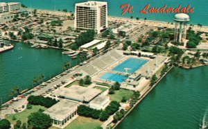 Vintage Postcard World Famous Swimming Pool Hall of Fame Ft. Lauderdale Florida