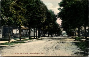 Postcard IN Kendallville State Street South Dirt Road Handcolored C.1910 F4