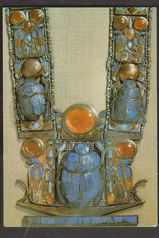 Necklace of the sun on the eastern horizon - Treasures of Tutankhamun